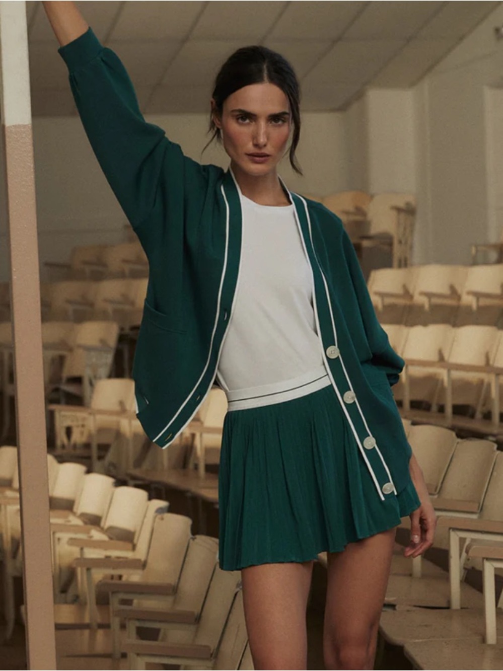 Varley Emerald Green V-Neck Button Cardigan with White Trim NEW - Picture 5 of 5